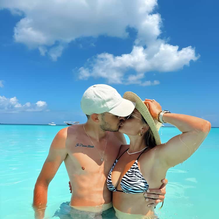 Romantic ocean moment